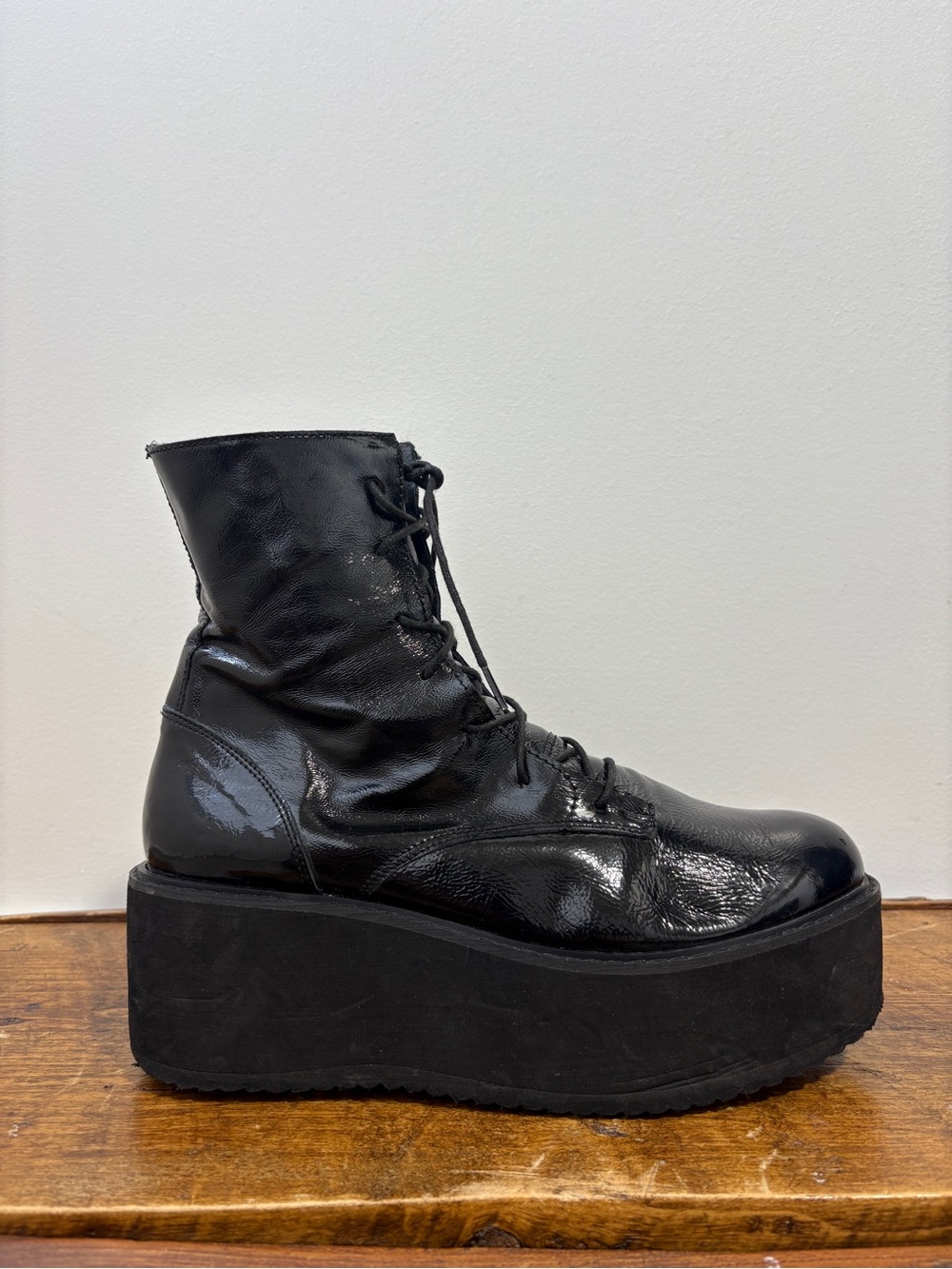 Genuine Leather Gloss Platform Lace-Up Ankle Goth Boots - Size 9